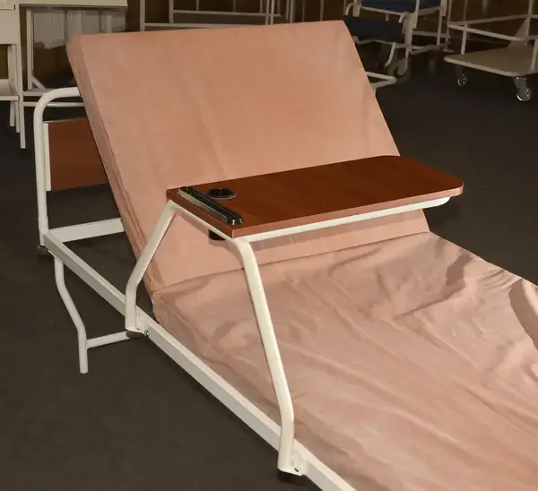 Rnk bedside table with bed mount TM Omega