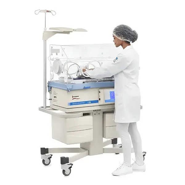 Інкубатор для новонароджених Fanem Incubator 1186 C з SERVO O2 та фототерапією BILITRON 3006 BTI